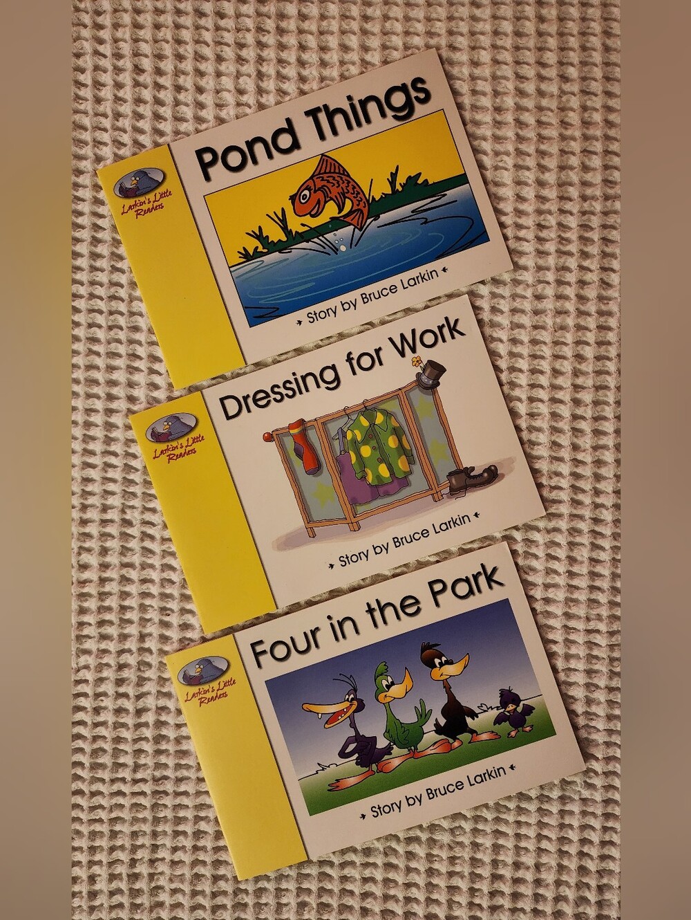 Larkins Little Readers Kids Book Set - (3-Pack)